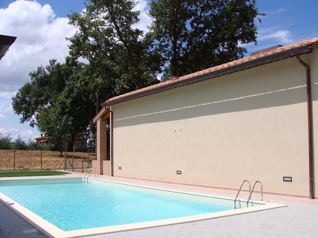 Sullago Appartamenti - Appartamento Incantevole Con Piscina كاستيغليون ديل لاغو المظهر الخارجي الصورة