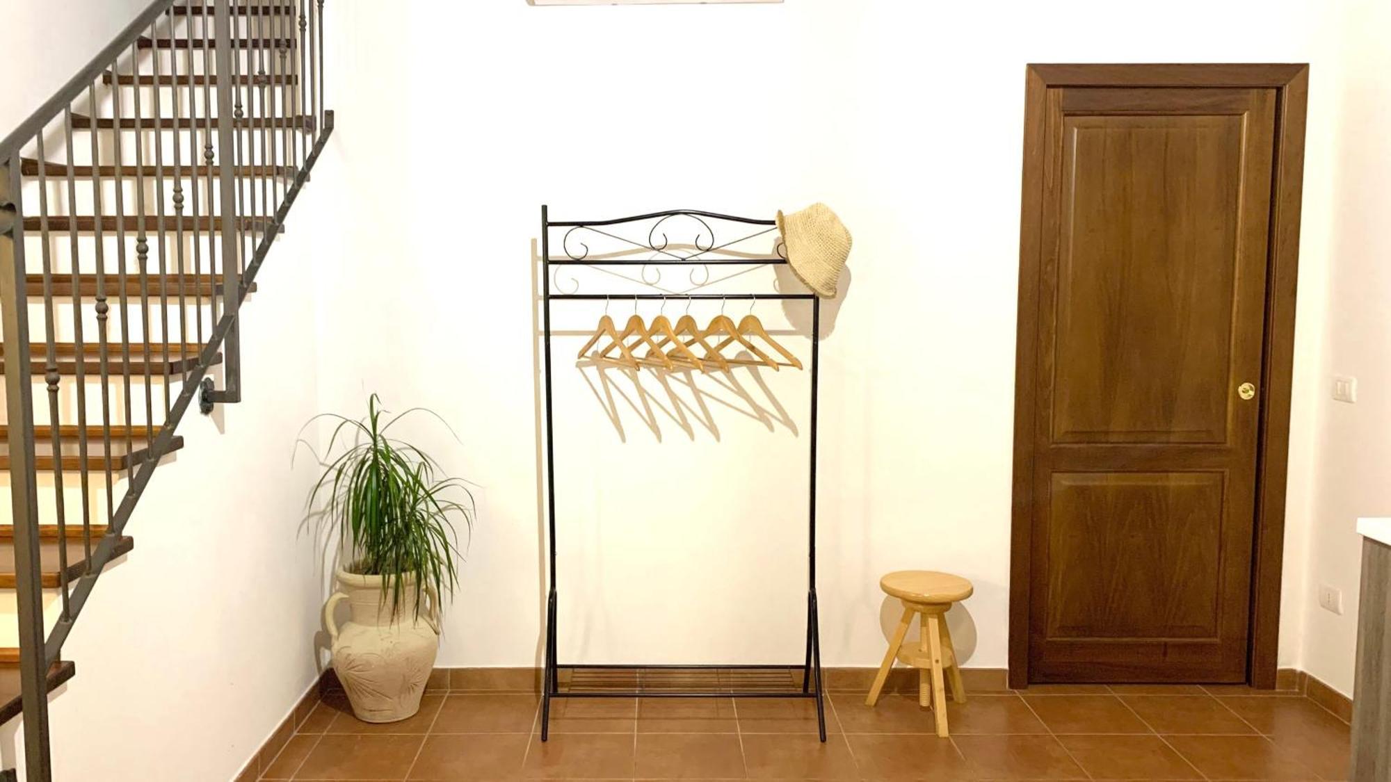 Sullago Appartamenti - Appartamento Incantevole Con Piscina كاستيغليون ديل لاغو المظهر الخارجي الصورة